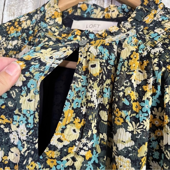 Loft Floral Smocked Blouse - Picture 5 of 6